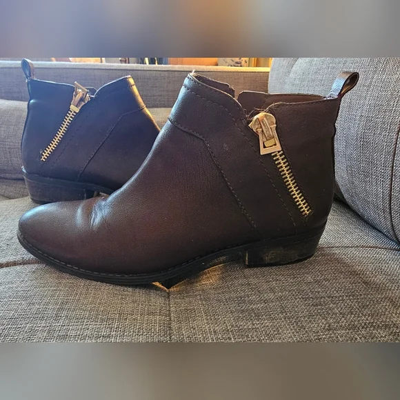 Franco Sarto Dark Brown Leather Boots with Gold Accent - Picture 2 of 6